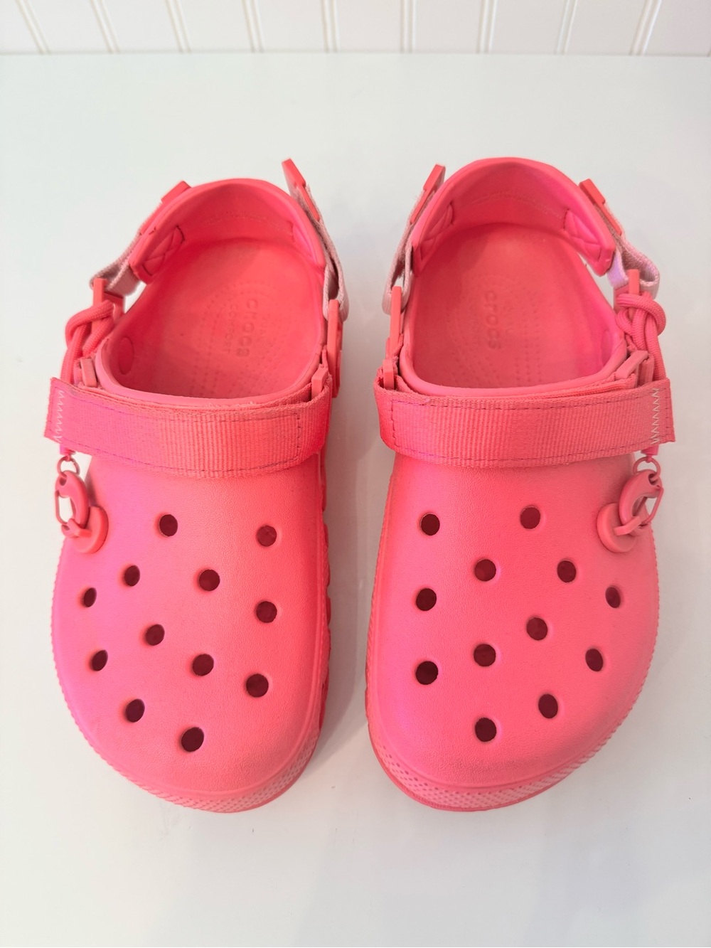 Post Malone x Crocs Duet Max Clog Electric Pink Women’s Shoes with Velcro Straps - Picture 8 of 10